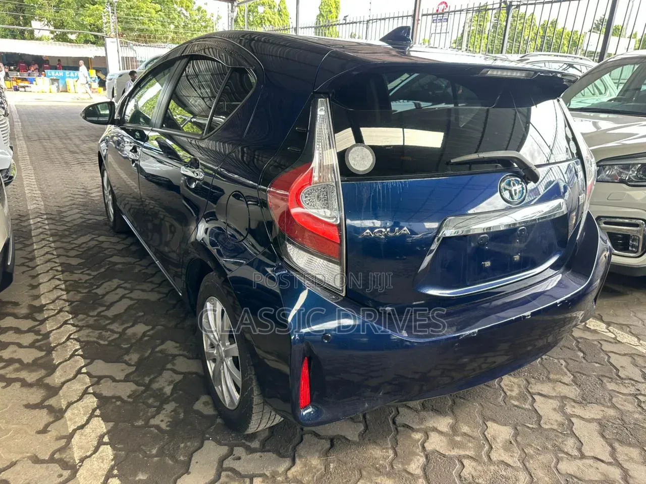 Toyota Aqua 2019 Blue