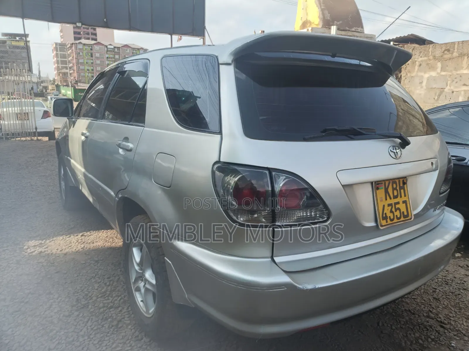Toyota Harrier 2003 Gold