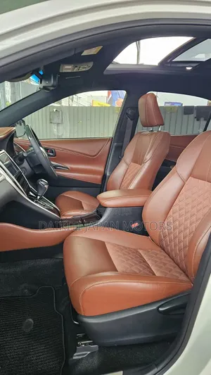 Toyota Harrier 2019 White