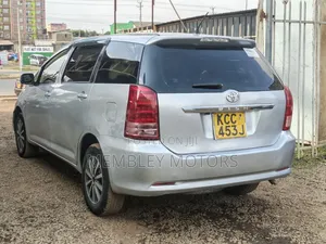 Toyota Wish 2008 Silver