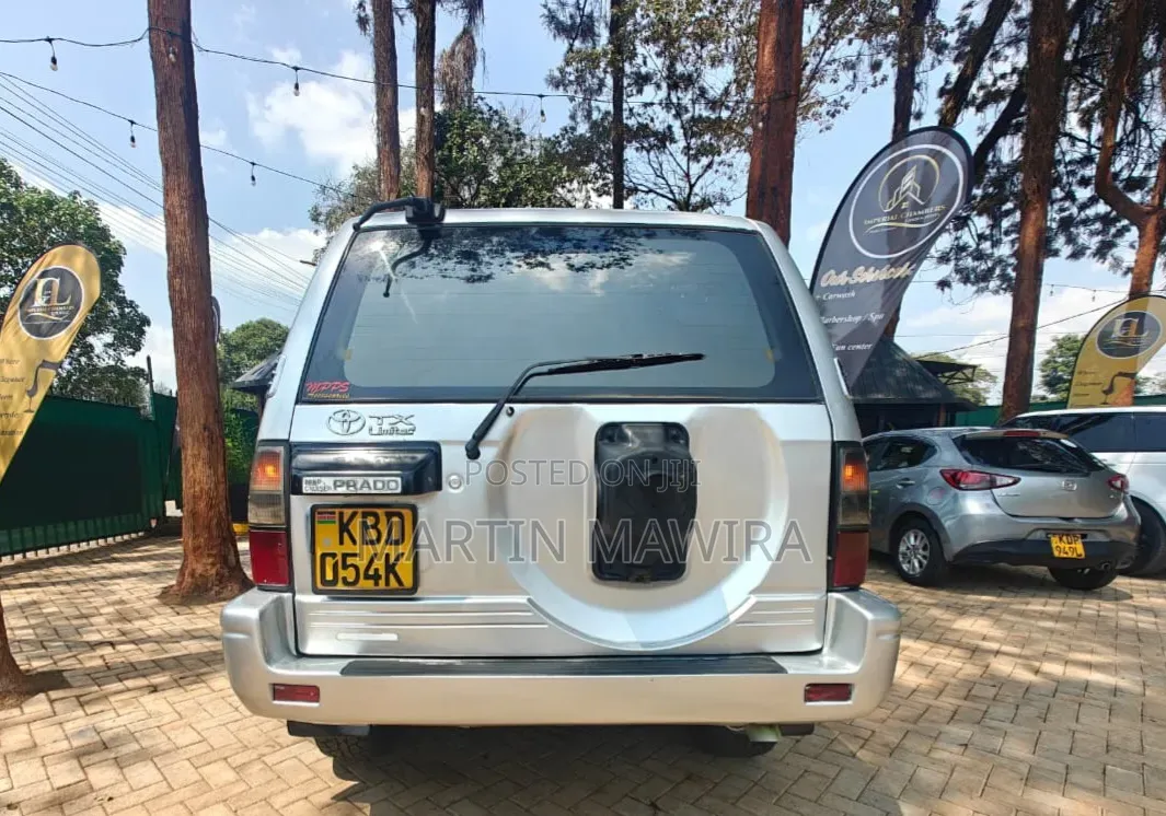 Toyota Land Cruiser Prado 2002 Silver