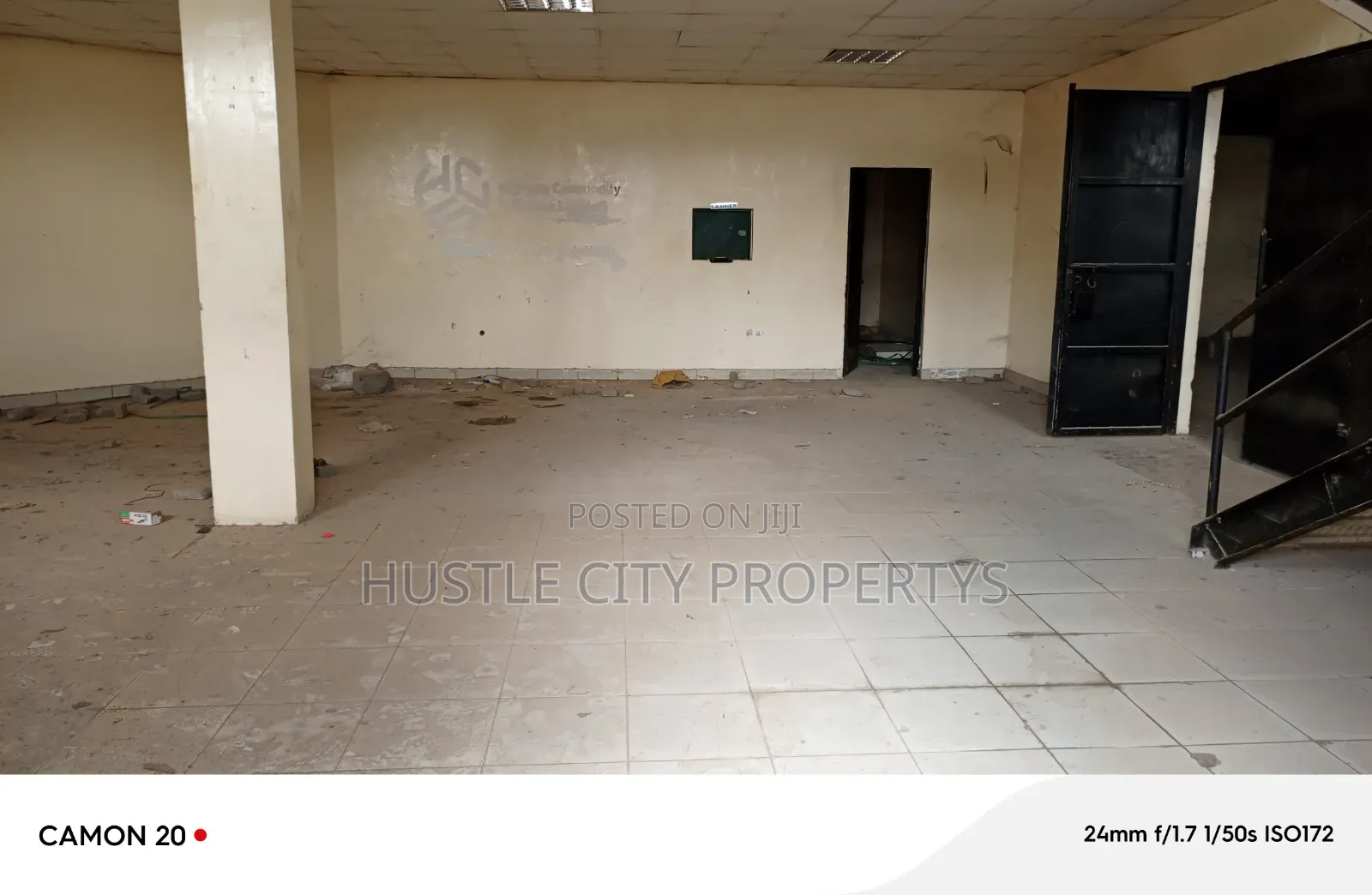 Ground Floor Godown 3500 Sq Ft