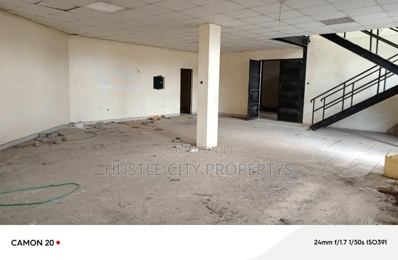 Ground Floor Godown 3500 Sq Ft