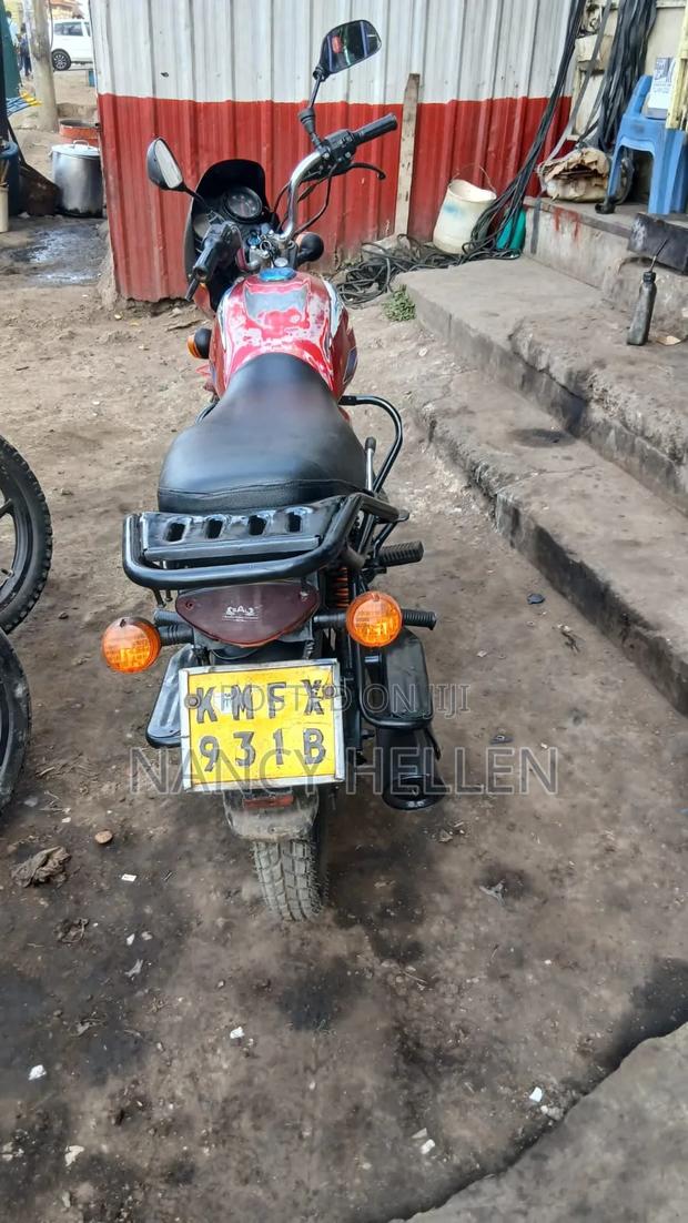 Bajaj Boxer 150 UG 2023 Red - thumbnail 4
