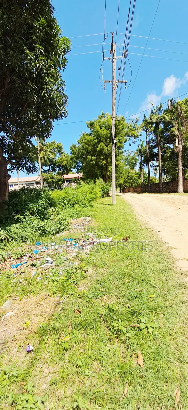 For Sale 1 Acre Plot at the Creek Mtwapa