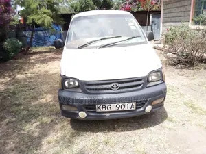 Toyota TownAce 2005 White