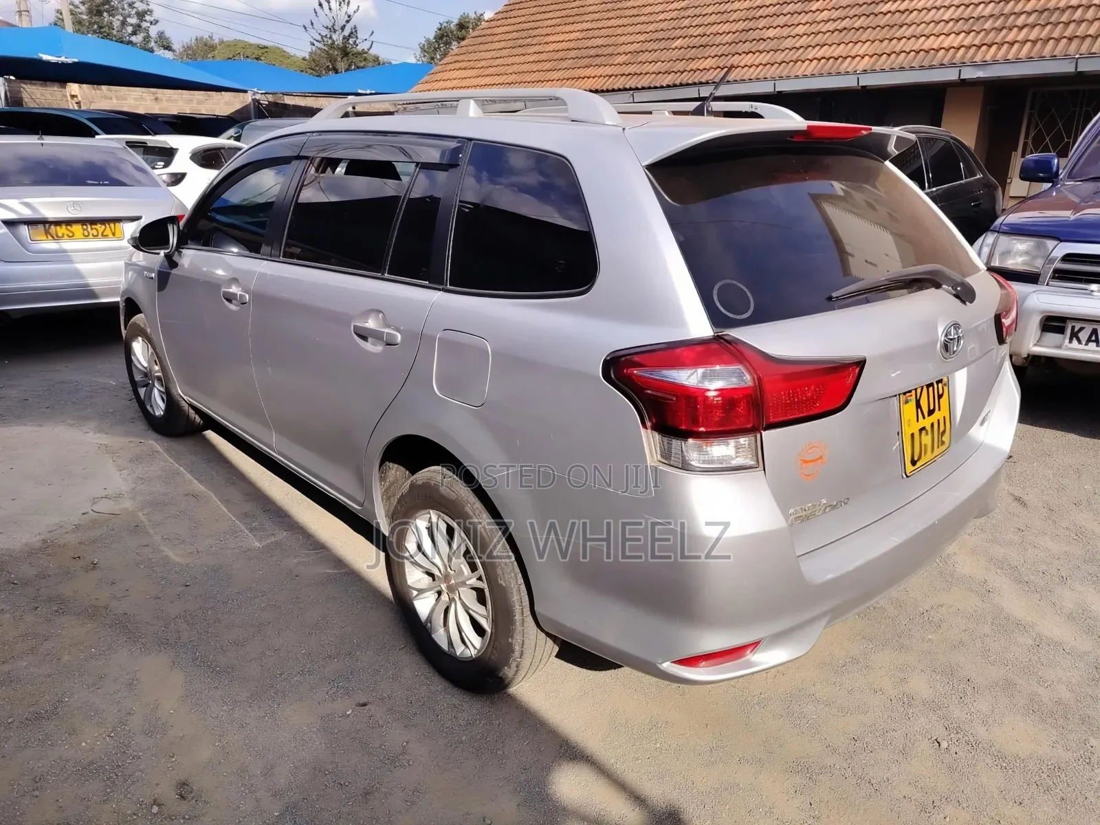 Toyota Corolla Fielder 2014 Silver