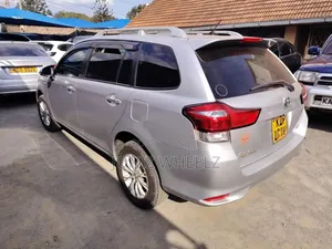 Toyota Corolla Fielder 2014 Silver