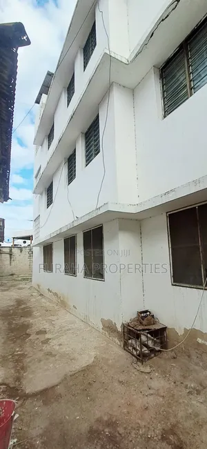 2bdrm Block of Flats in Mombasa Island, Digo Road for sale