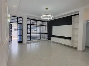 4bdrm Bungalow in Kimbo for sale
