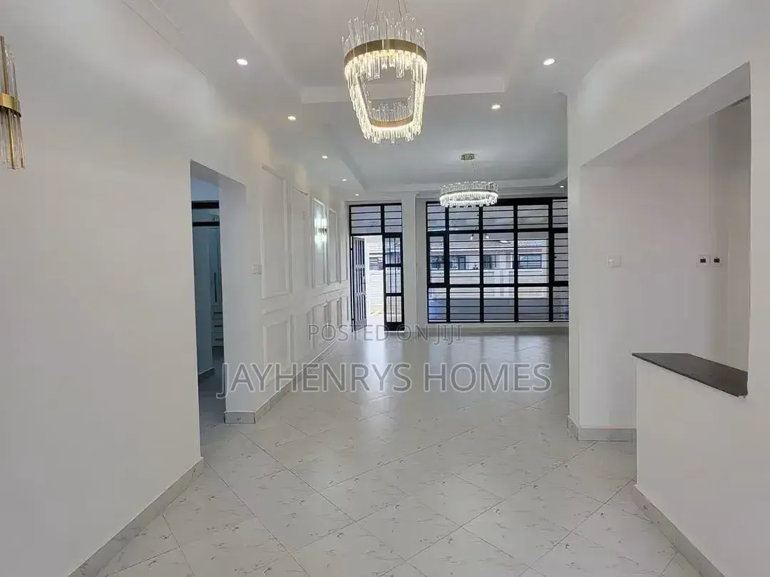 4bdrm Bungalow in Kimbo for sale