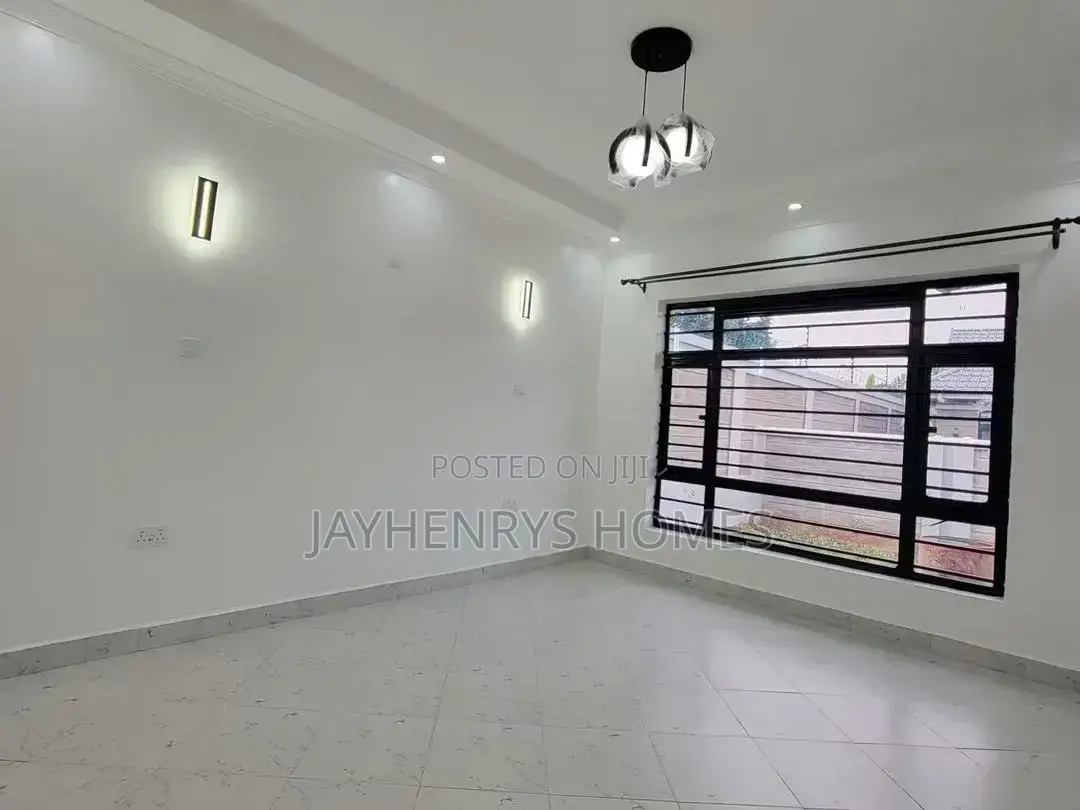 4bdrm Bungalow in Kimbo for sale