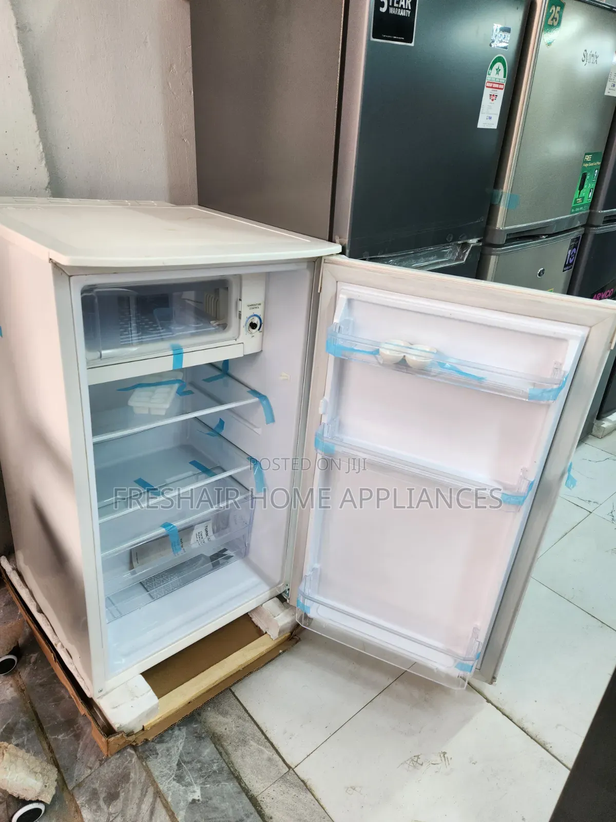 Torna Single Door Fridge 100litres Fixed Price