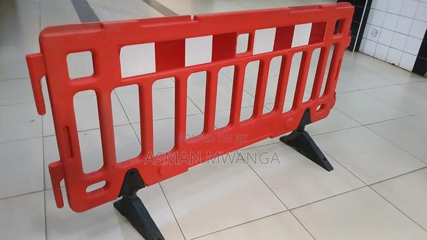 Interlocking Pvc Road Barrier