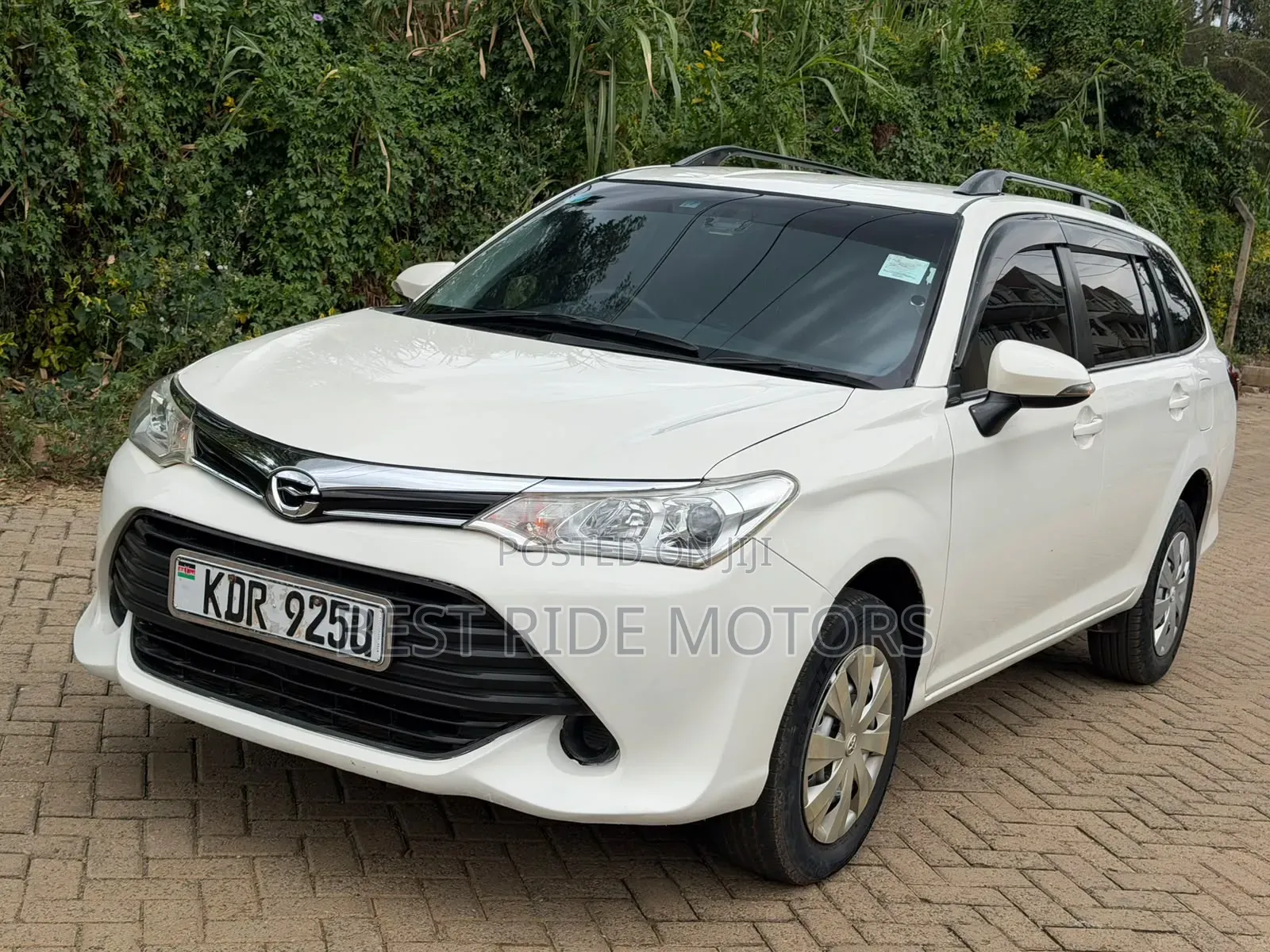 Toyota Corolla Fielder 2017 White