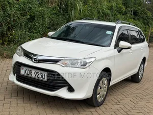 Toyota Corolla Fielder 2017 White