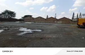 One Acre Good Spacious to Let