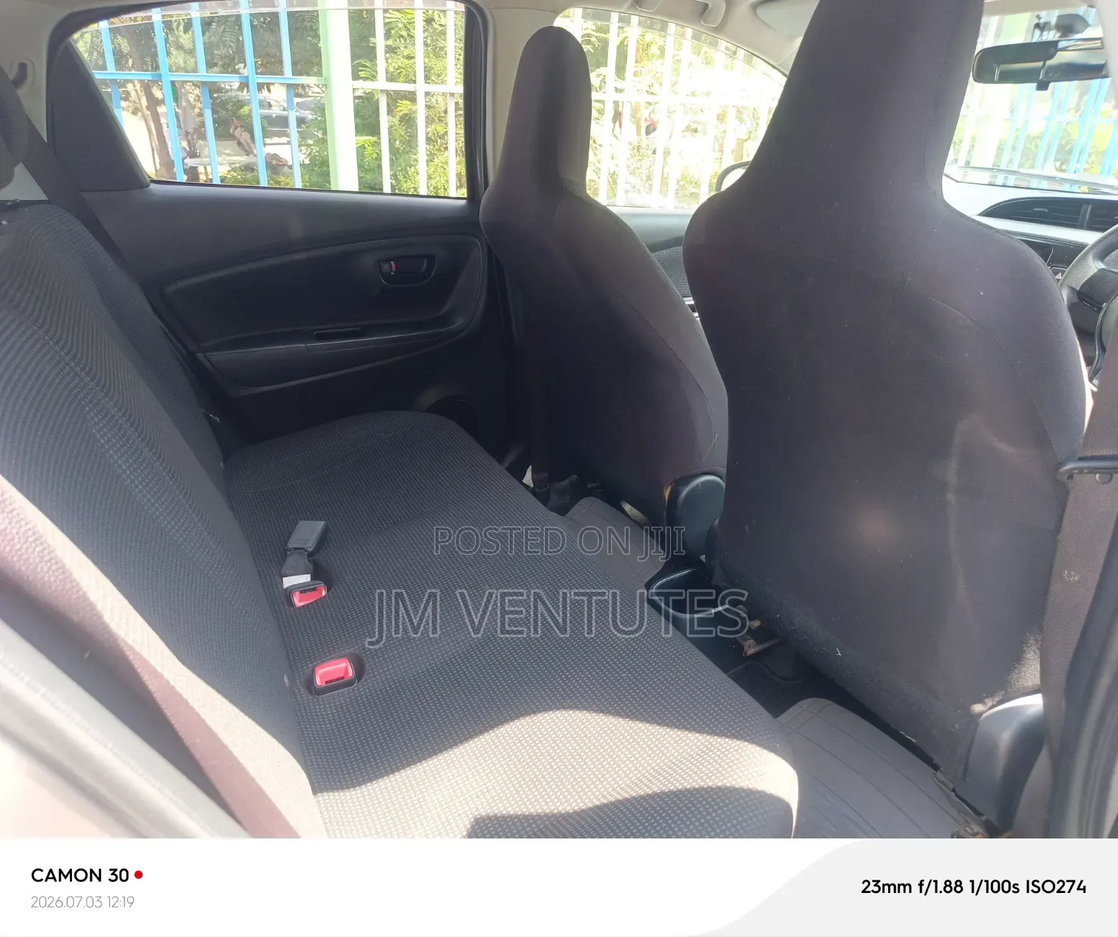 Toyota Vitz 2018 Gray