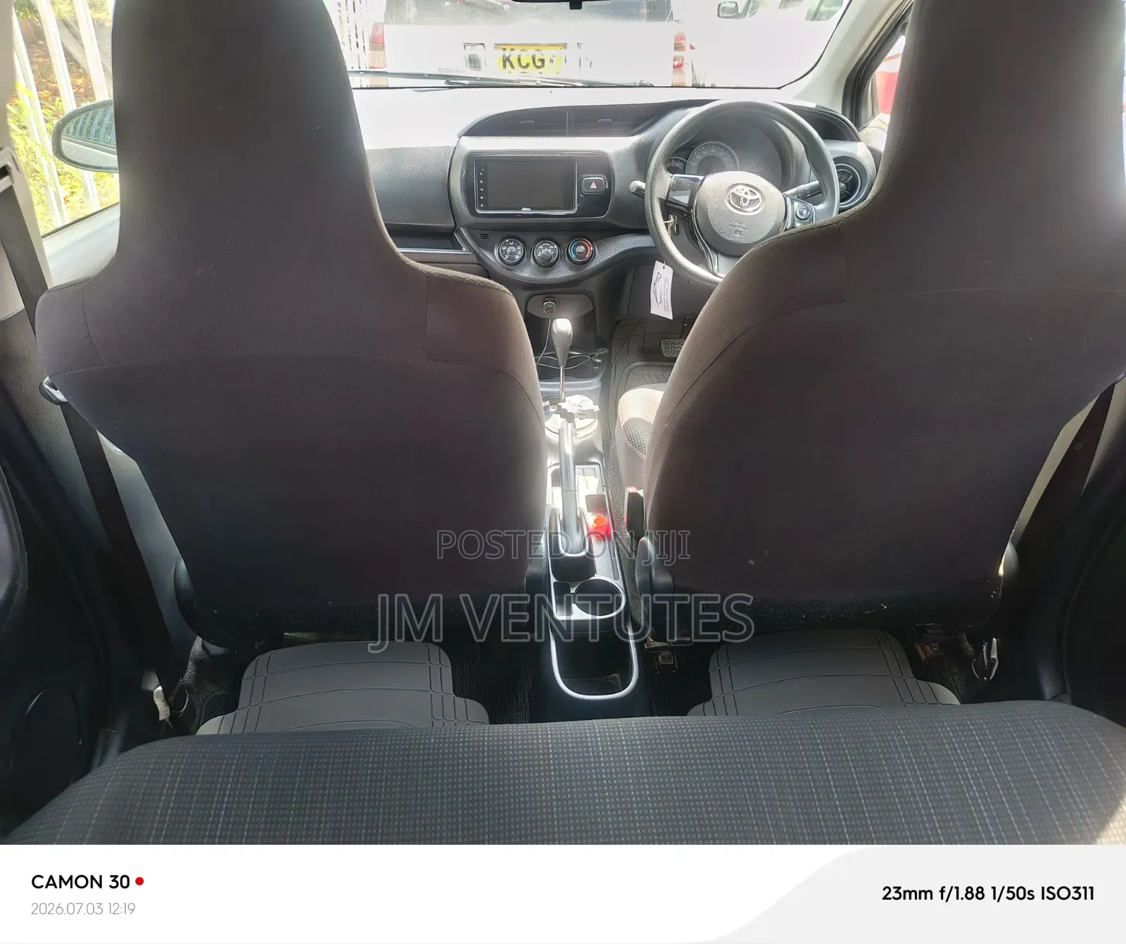 Toyota Vitz 2018 Gray