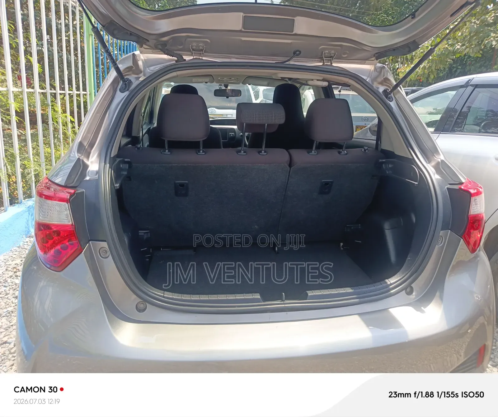 Toyota Vitz 2018 Gray