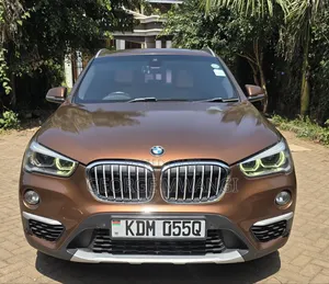 BMW X1 xDrive28i AWD 2016 Brown