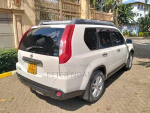 Nissan X-Trail 2012 White