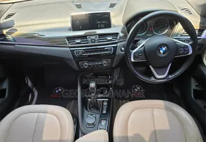BMW X1 xDrive28i AWD 2016 Brown