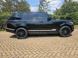 Land Rover Range Rover Vogue 2014 Black