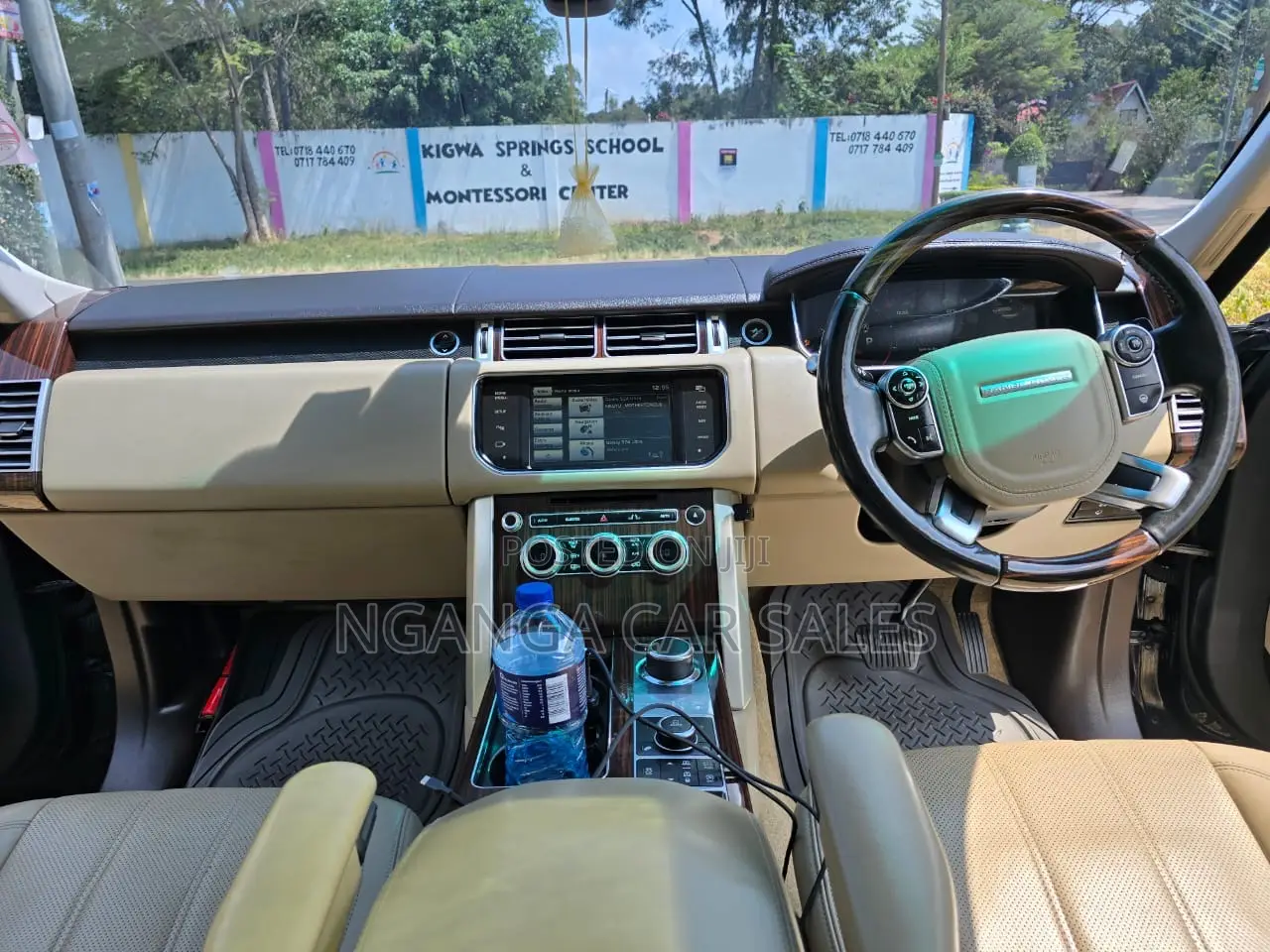 Land Rover Range Rover Vogue 2014 Black
