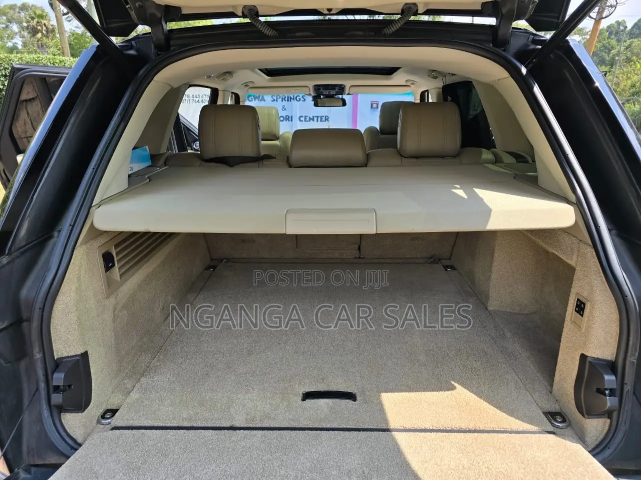 Land Rover Range Rover Vogue 2014 Black