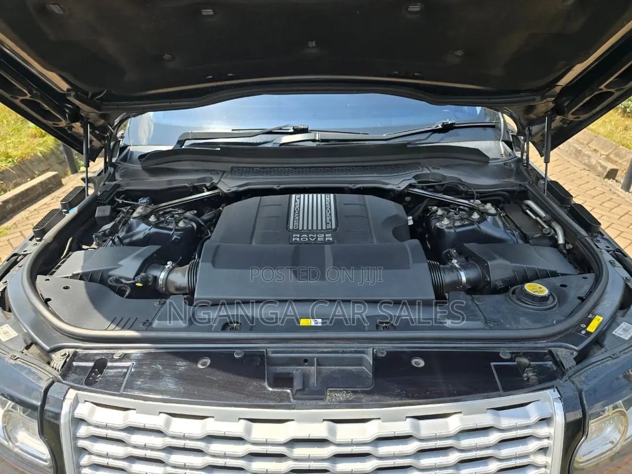 Land Rover Range Rover Vogue 2014 Black