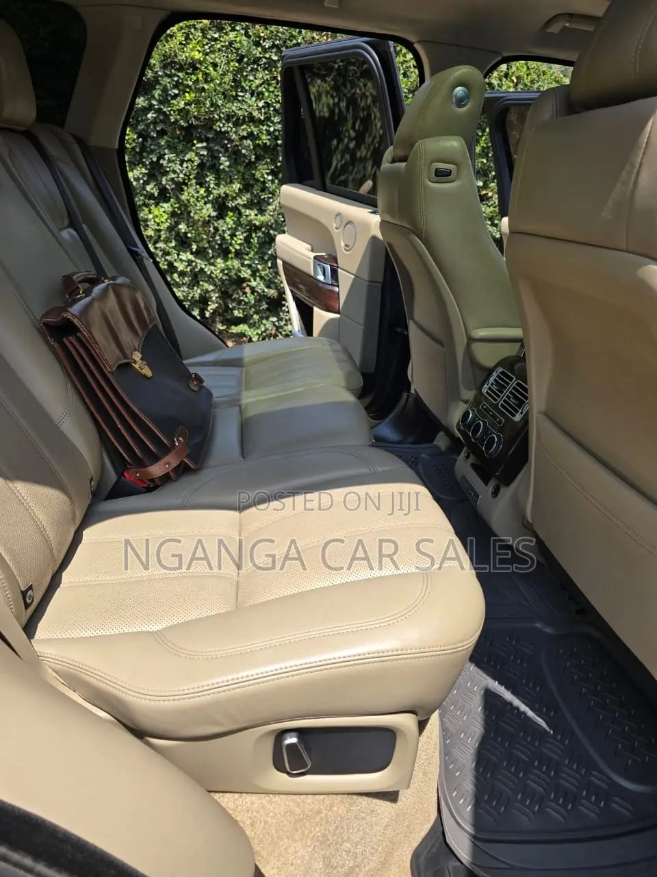 Land Rover Range Rover Vogue 2014 Black