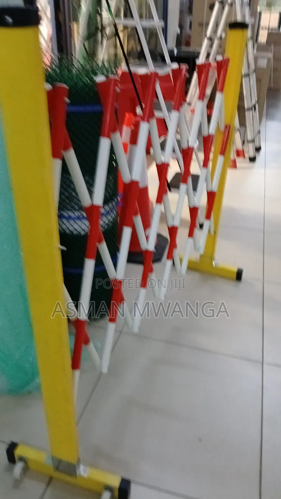 Retractable Fiber Traffic Barrier