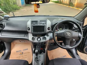 Toyota RAV4 2010 Black