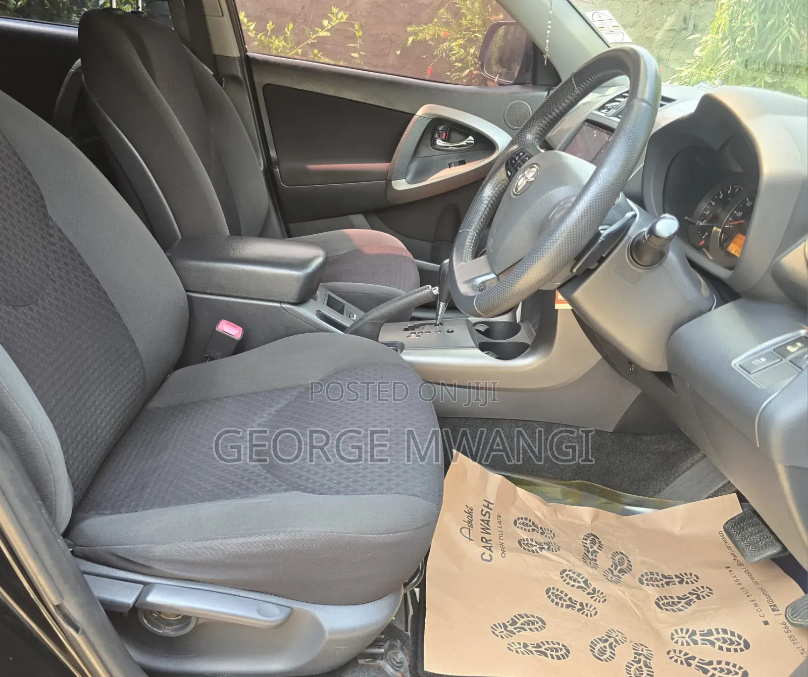 Toyota Vanguard 2013 Black