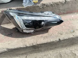 Headlight Subaru Impreza Gt 2017 Engraved (5d)