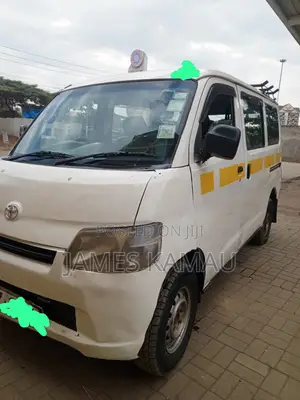 Toyota TownAce 2012 White
