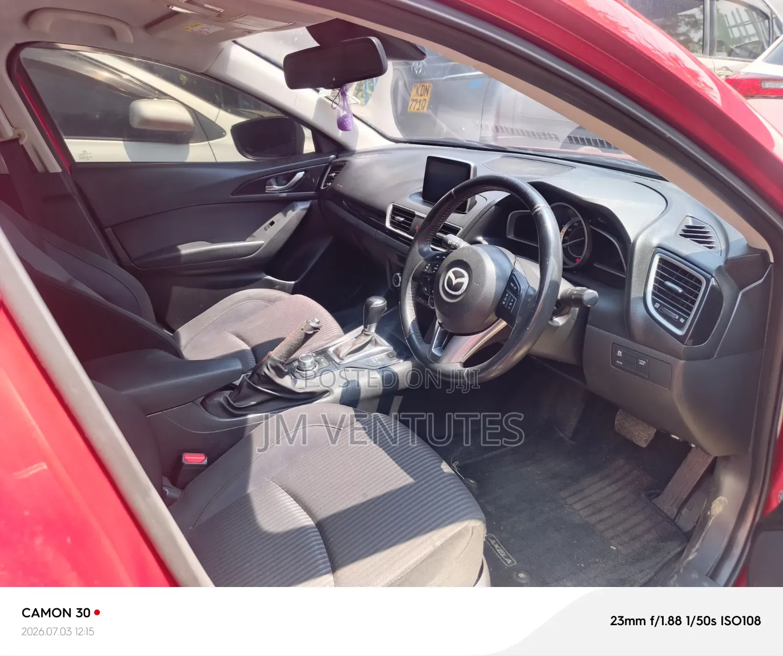 Mazda Axela SV Premium 2014 Red