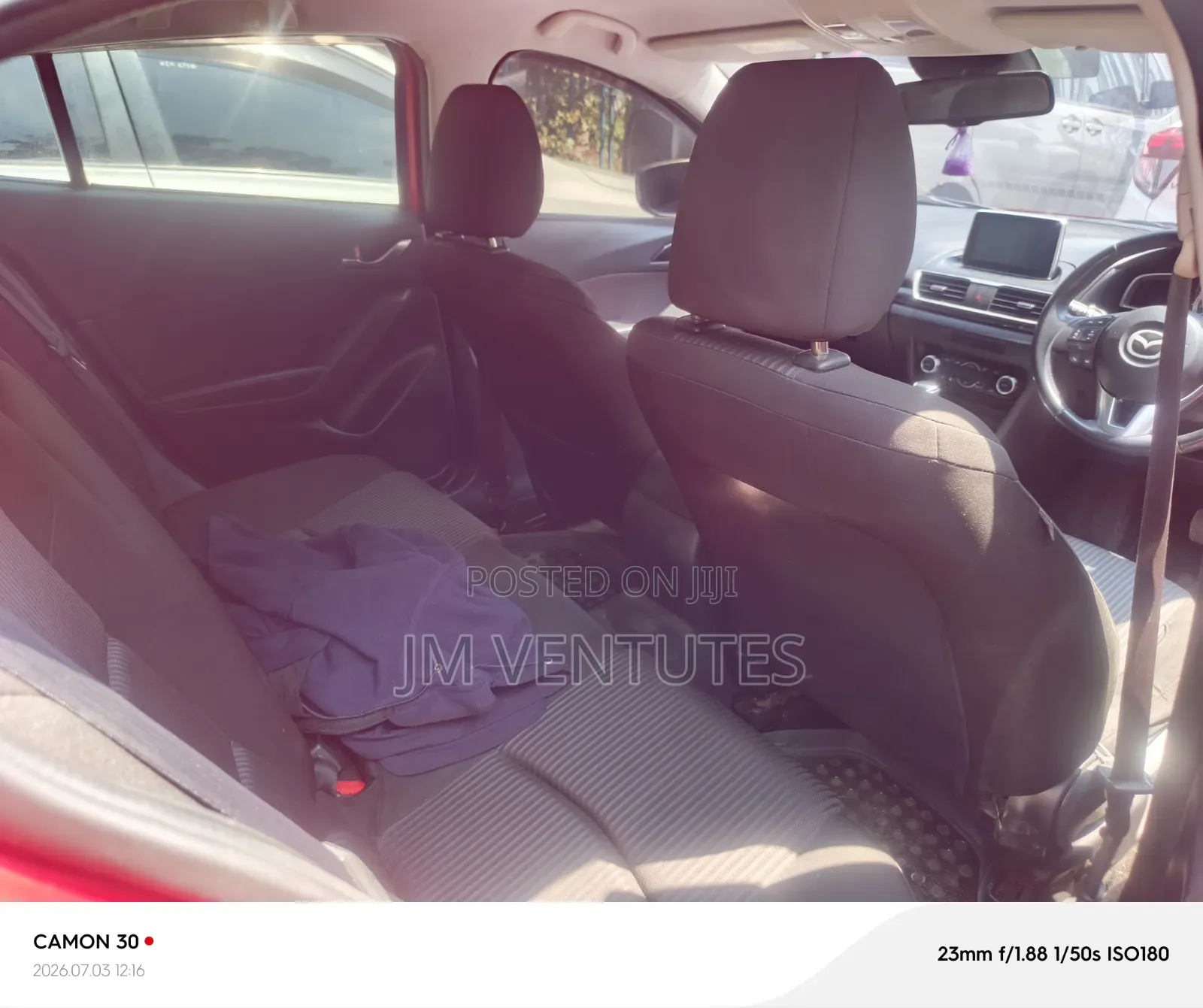 Mazda Axela SV Premium 2014 Red