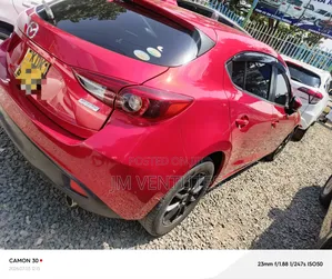 Mazda Axela SV Premium 2014 Red