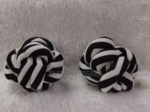 Beautiful Knot Pillows for Your Living Room or the Bed.