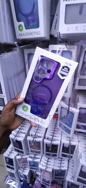 Samsung Galaxy S26 Ultra Matte Magnetic Case