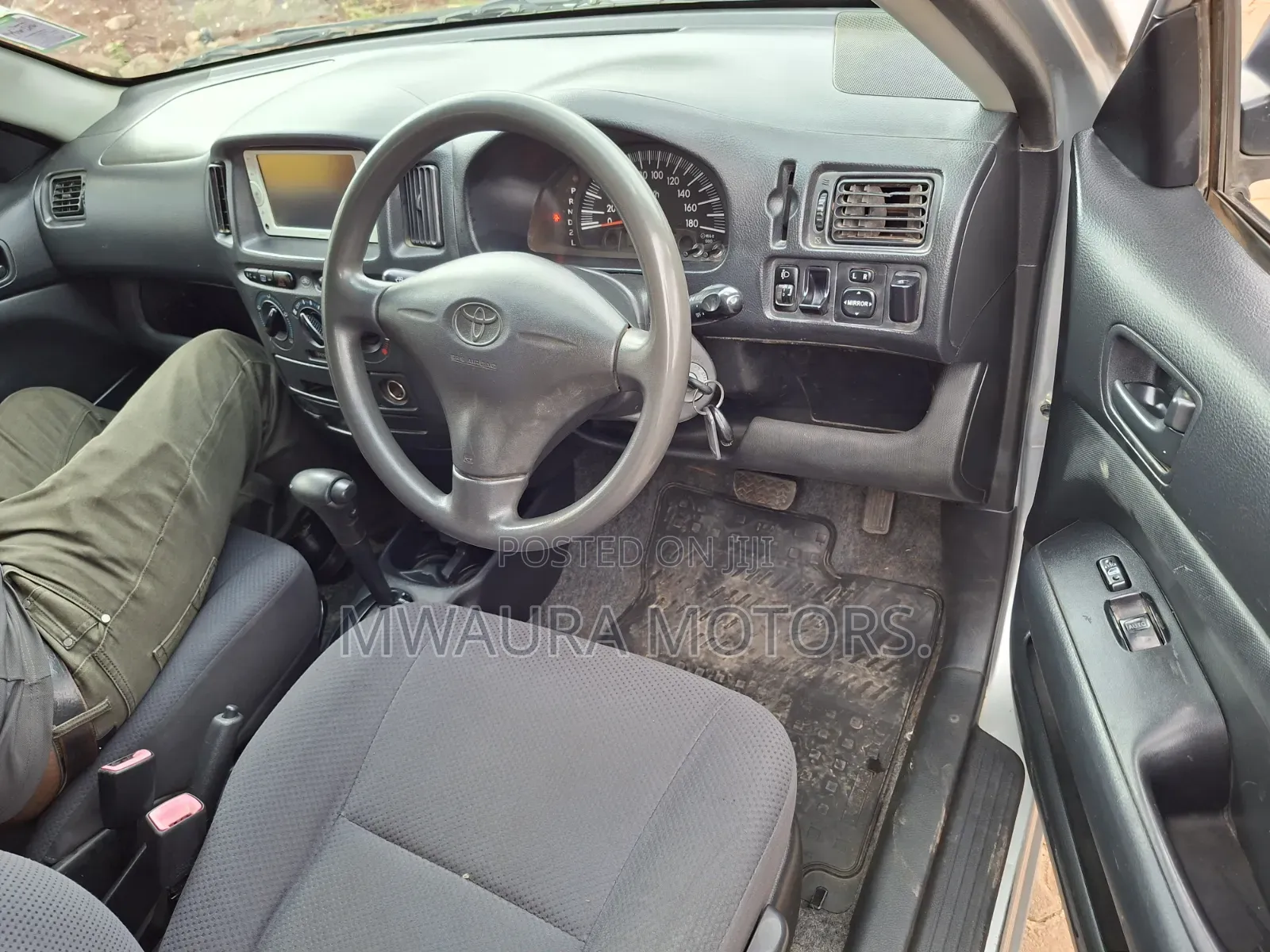 Toyota Probox 2013 Silver