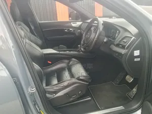 Volvo XC90 2019 Gray