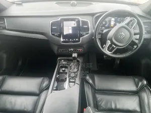 Volvo XC90 2019 Gray