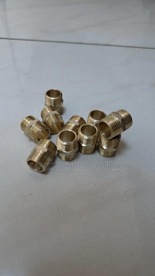 Brass Hex Nipple 1/2"  – Strong, Secure & Leak-resistant Connections