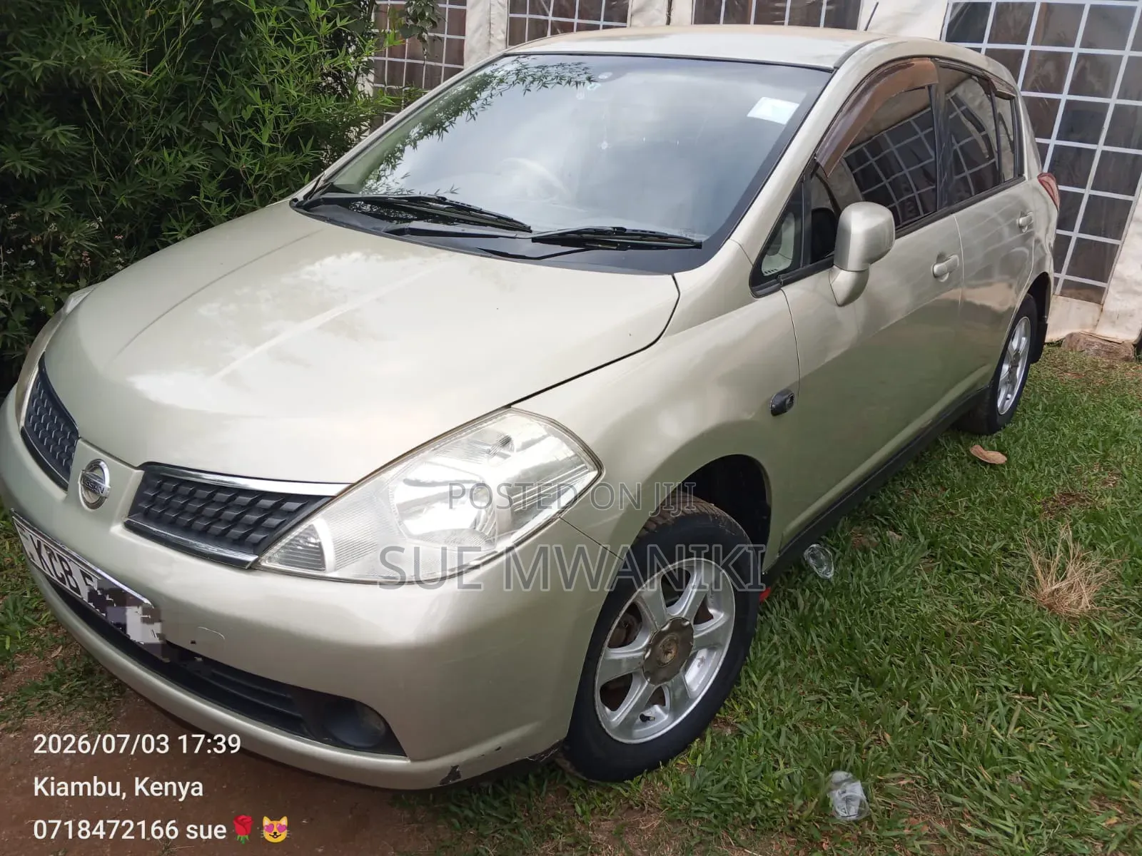 Nissan Tiida 2008 Gold