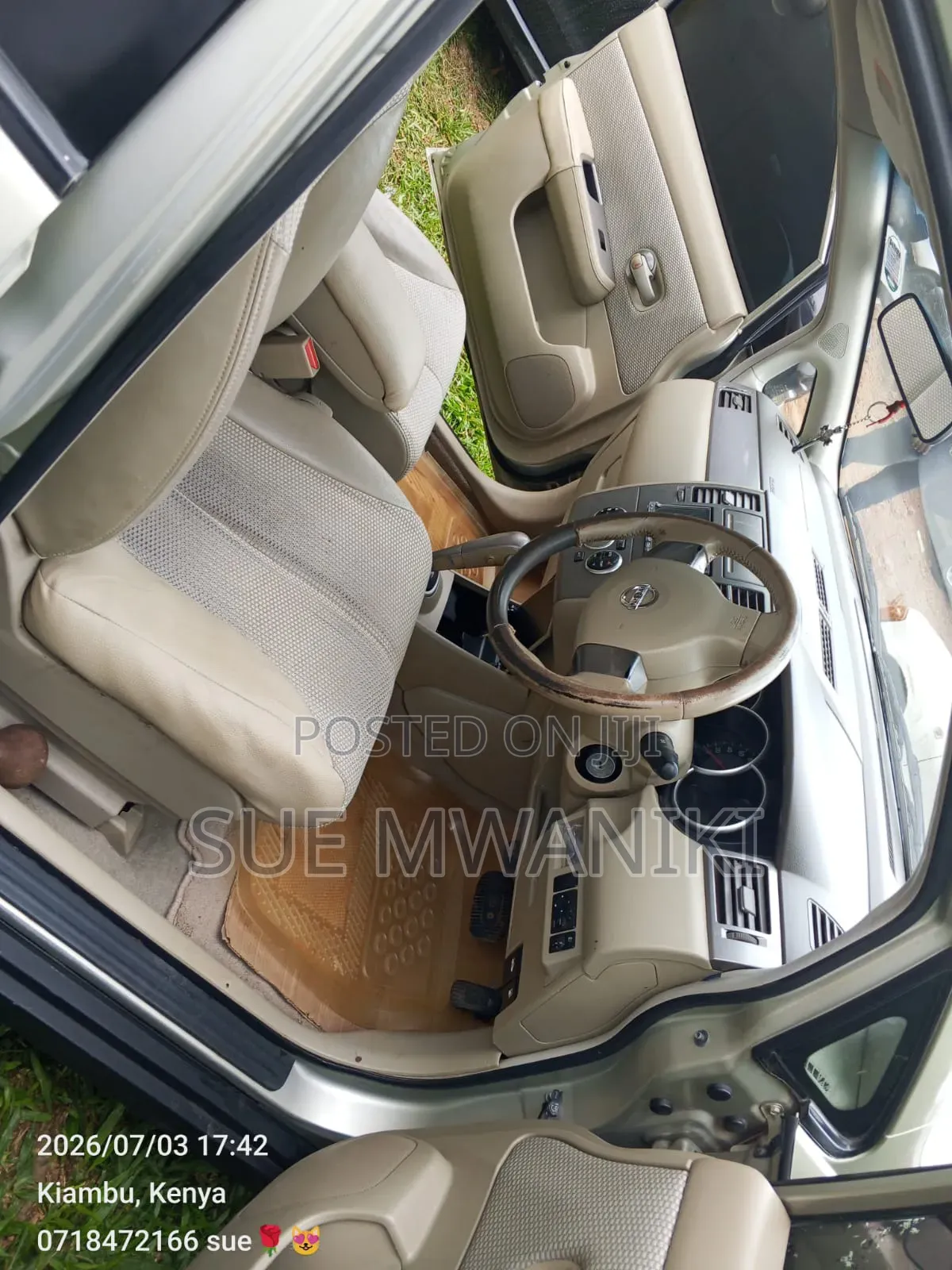 Nissan Tiida 2008 Gold