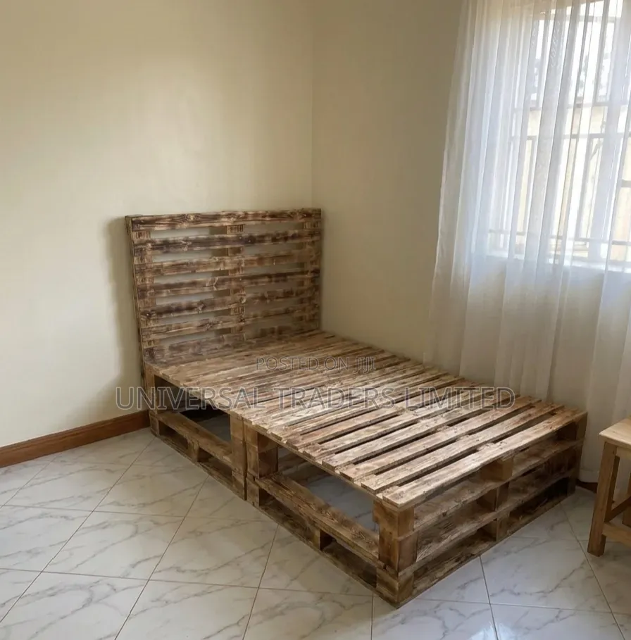 Rustic 4×6 Pallet Bed -Durable Clean Finish. BBN
