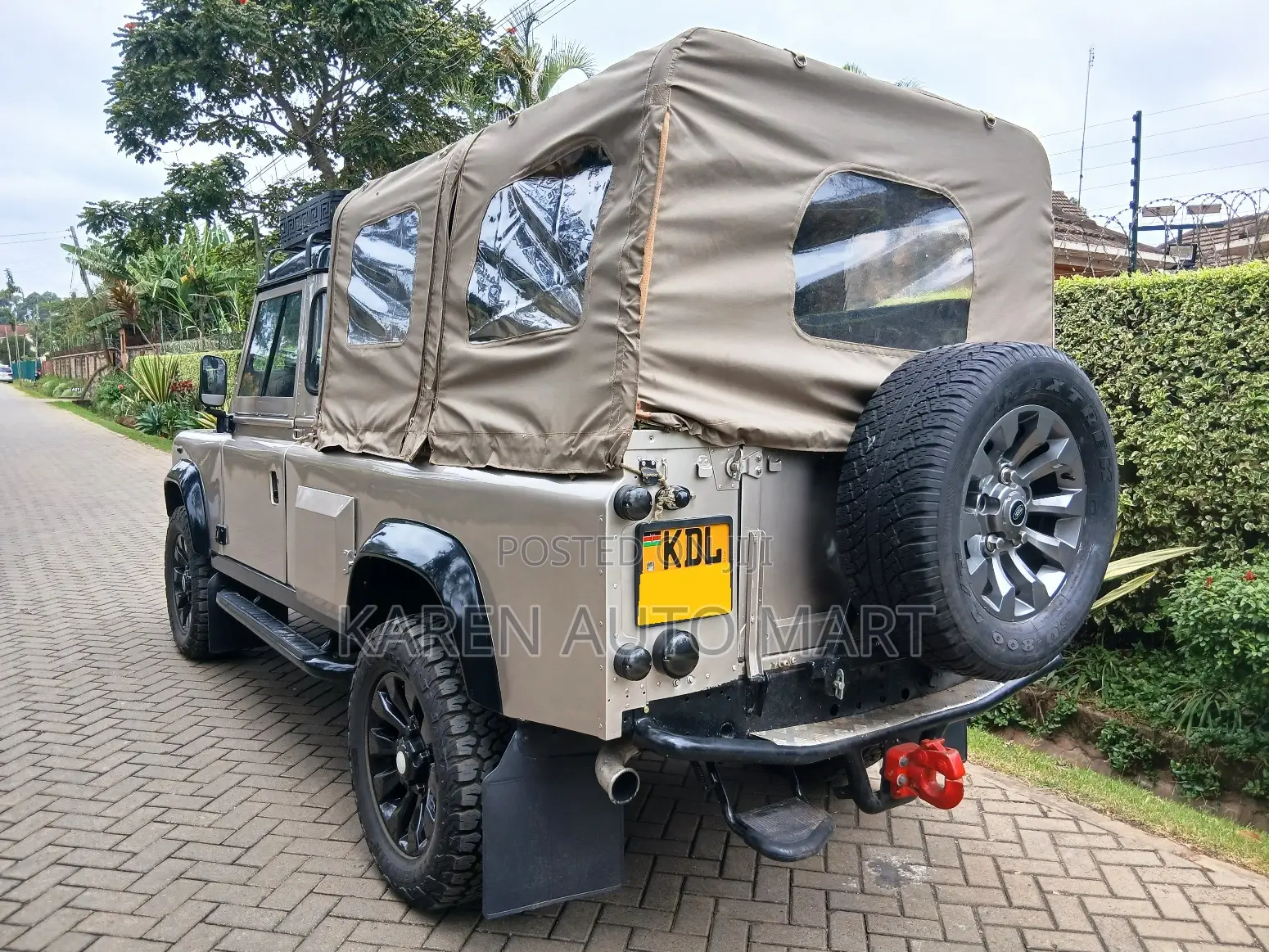 Land Rover Defender 2008
